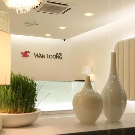 Wan Loong Hotel Pontian Kecil Bagian luar foto